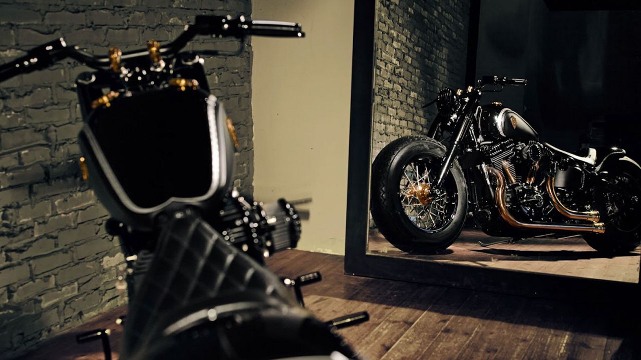 Harley Davidson Softail Slim by Rough Crafts