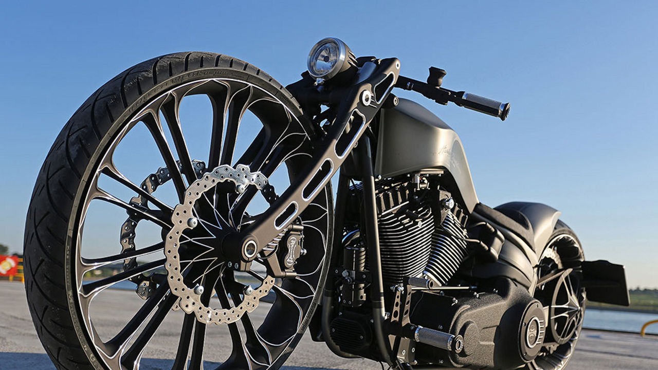 Harley Davidson Breakout R V3 0 By Thunderbike Dark Kustom Custom Bikes