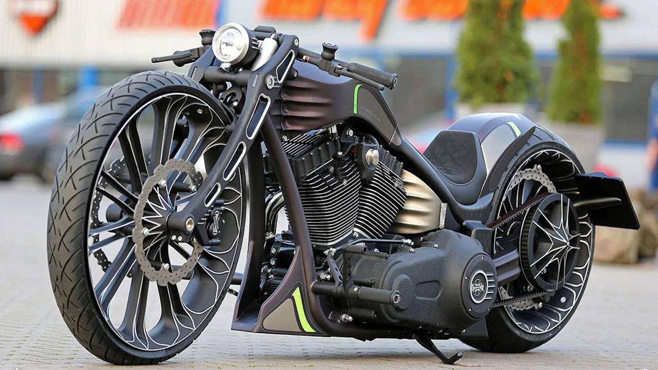 Harley Davidson Screamin' Eagle 'Radical' by Thunderbike