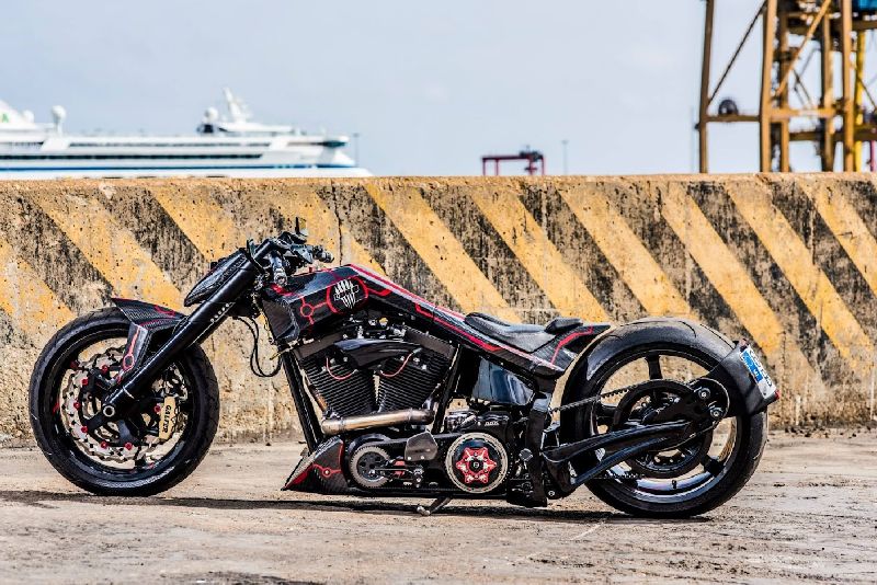 Harley Davidson V Rod Drag Custom Lobo 3 by LoboMotive