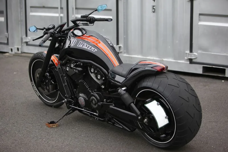 Harley Davidson V Rod NEO CYDOS32 by Bad Land