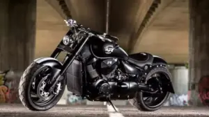 Suzuki Intruder M1800R _ Boulevard M109R by Easy