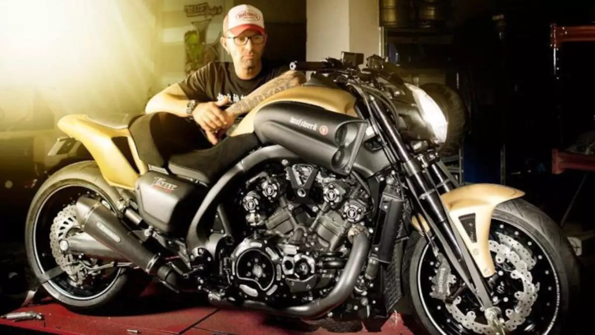 Yamaha V Max ‘Hyper Modified’ by Marcus Walz 1