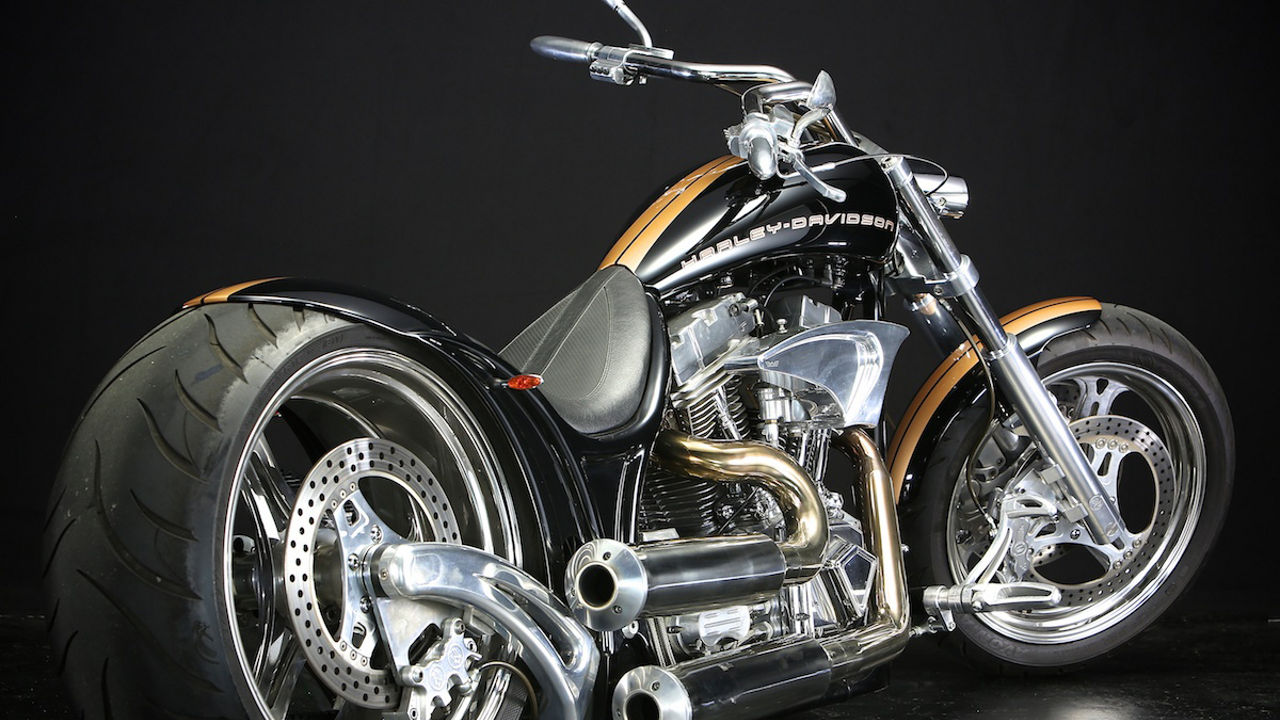 Harley Davidson Dragster ‘Enciel’ by Bad Land