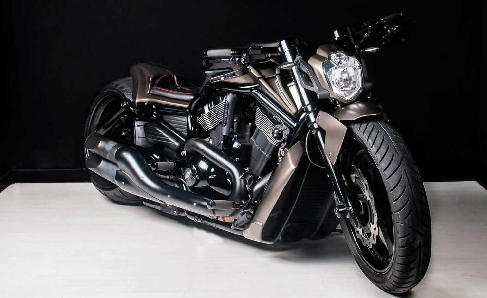 Harley-Davidson Night Rod custom ‘Lobo’ modificada por Lobomotive