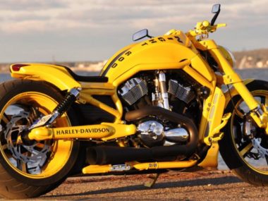Harley Davidson V Rod yellow by Fredy