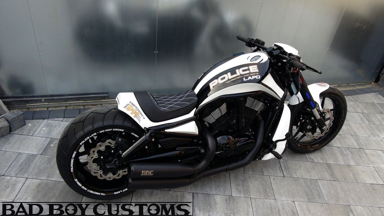 Harley Davidson V Rod Night Rod ‘Police’ by Bad Boy Customs