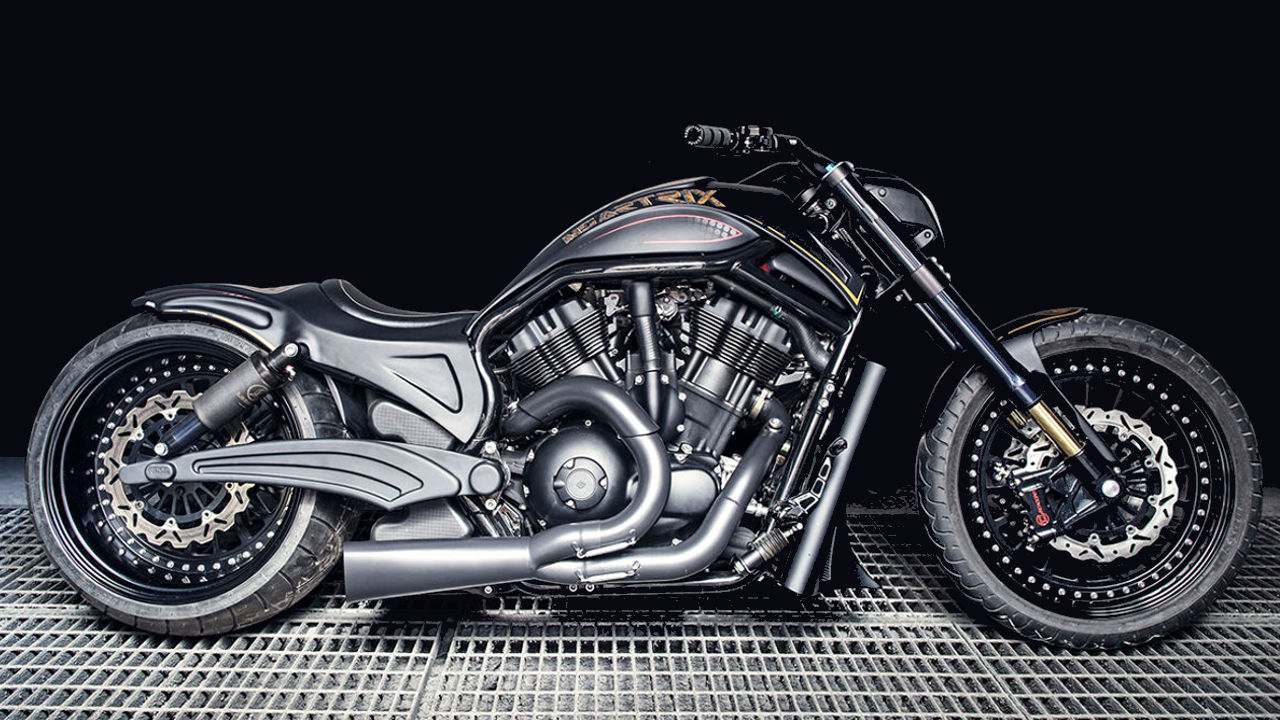 Harley Davidson V Rod ‘Black Death’ by MS Artrix