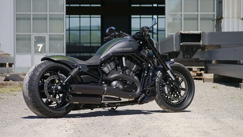 Harley-Davidson V-Rod by Moto 91