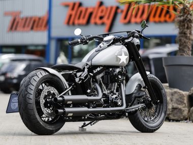 Harley-Davidson Softail Slim Bobber 'Plain Jane' by Thunderbike