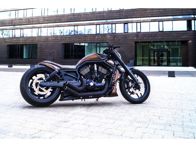 Harley Davidson V Rod “Special” by No Limit Custom
