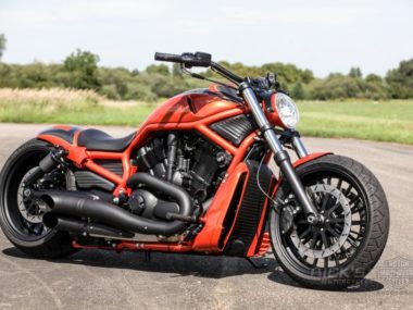 Harley-Davidson V-Rod Orange by Rick’s motorcycles