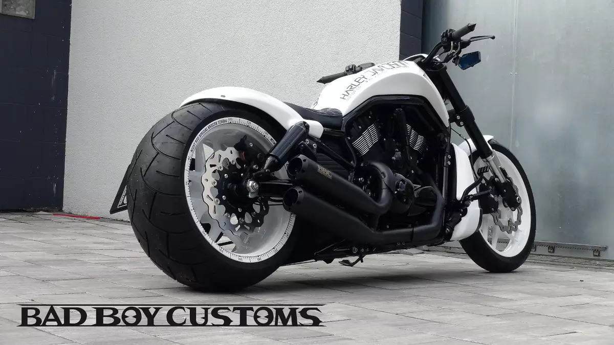 Harley Davidson V Rod ‘GEOWhite’ by Bad Boy Customs