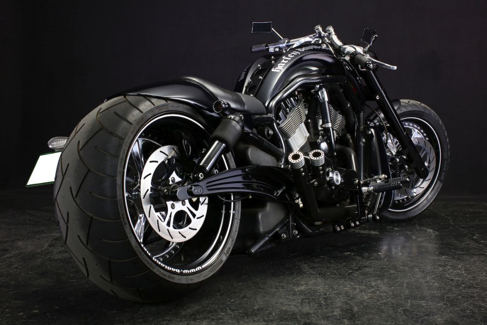Harley VRod muscle custom “Violator I” by Bad Land