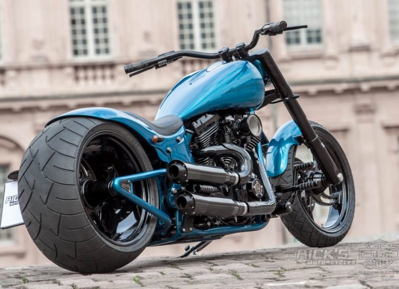 Harley-Davidson Softail Night Train First Class by Rick’s motorcycles