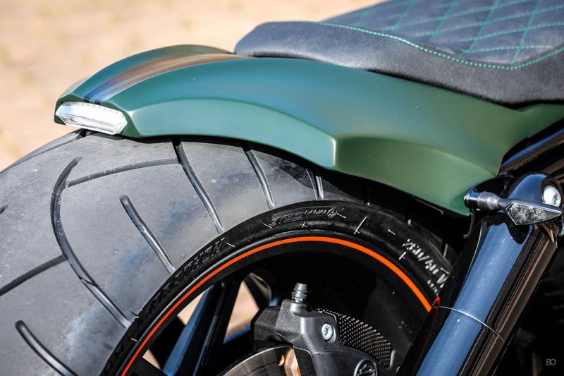 Harley Davidson V Rod "Green Poison" by Thunderbike