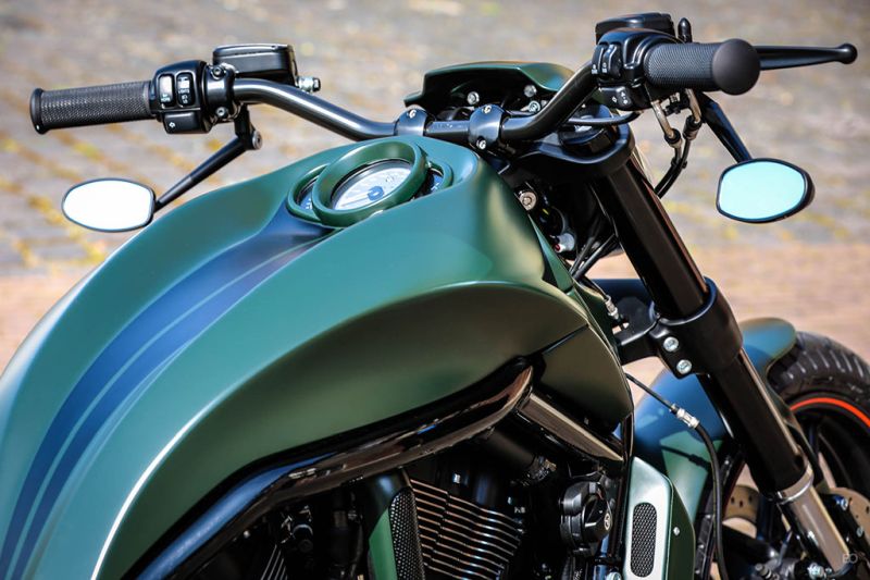 Harley Davidson V Rod "Green Poison" by Thunderbike