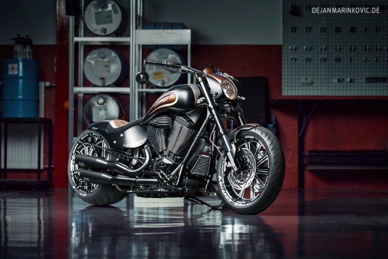 Victory Hammer S Limited Edition by Hollister’s Motorcycles