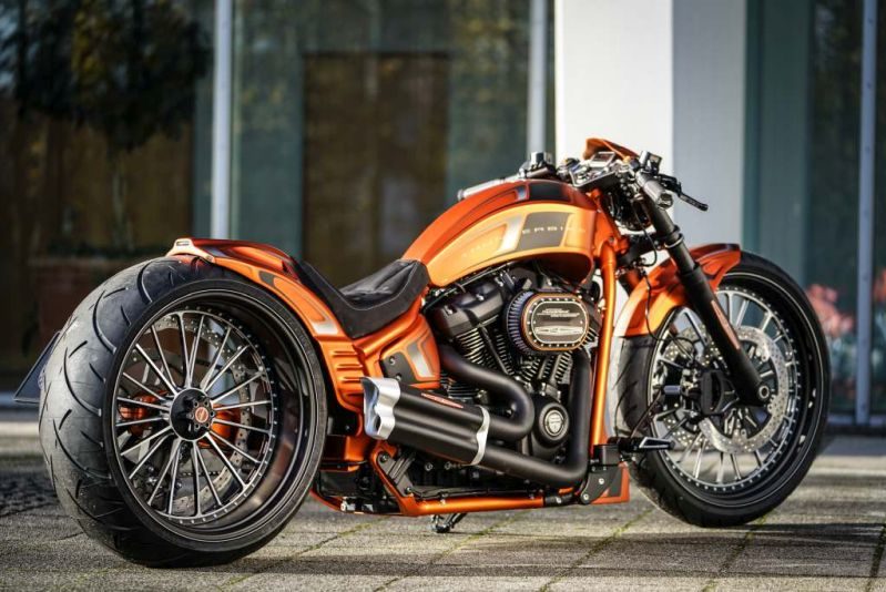 Harley-Davidson Softail Breakout GP Style by Thunderbike 06
