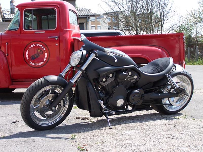 Harley Davidson V-Rod “VR III” by DreaMachine
