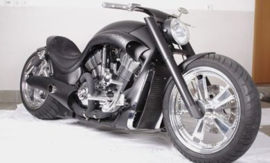 Harley Davidson V-Rod "VR IV" by DreaMachine