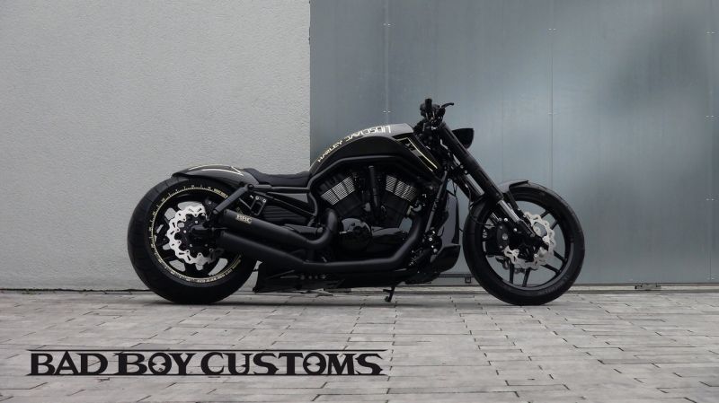 Harley Davidson V Rod carbon 3 Bad Boy Customs 1
