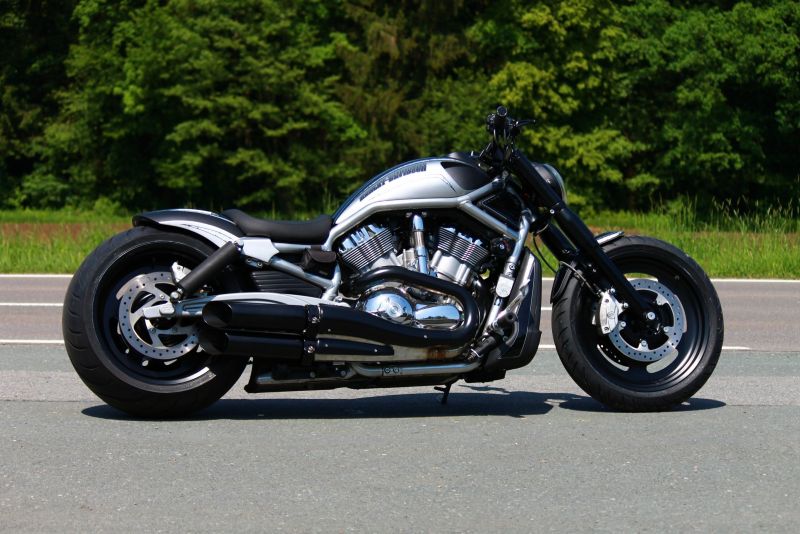 Harley-Davidson v-rod muscle jack daniels by smc