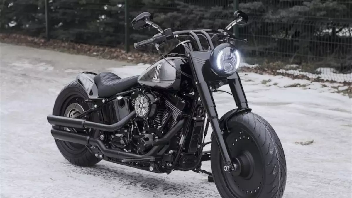 Harley-Davidson Softail Fat Boy 'Black Boy' by Killer Custom Harley-Davidson Softail Fat Boy 'Black Boy' by Killer Custom