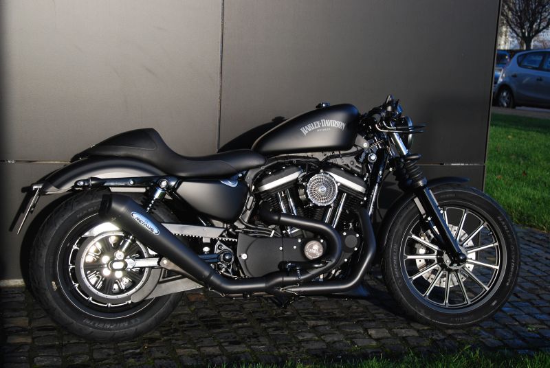 ▶ Harley-Davidson Sportster “Cafe Racer” by Remus