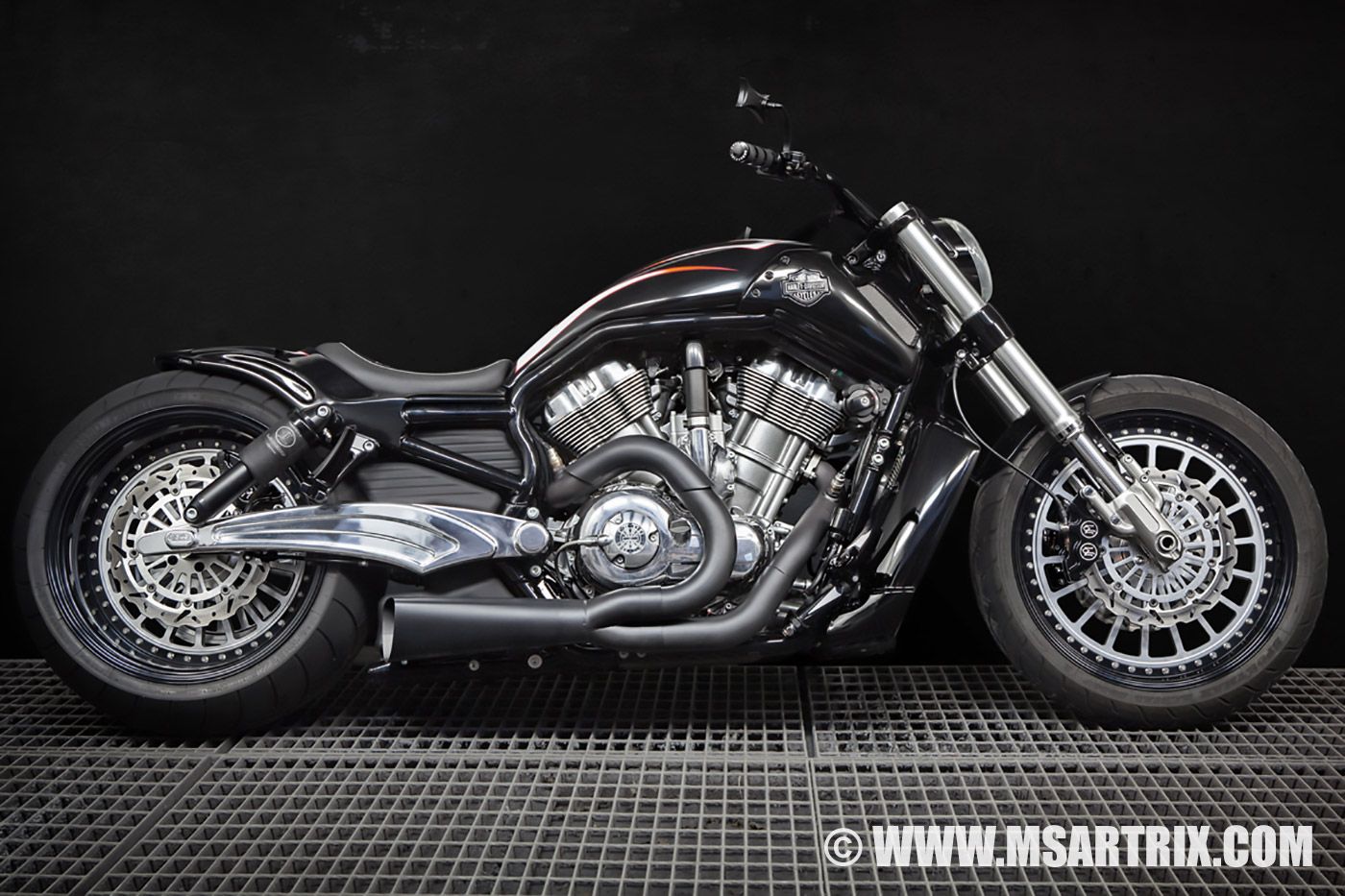 Harley-Davidson V-Rod Discrezione Ms-artrix