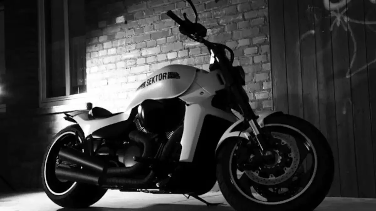 Suzuki Boulevard M109R 'Sektor' by MCA Motorcycles