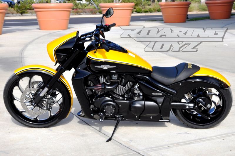 Suzuki Boulevard m109r boss roaring toyz