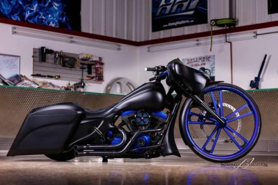 Harley-Davidson Street Glide "Bagger" by Ballistic Cycles