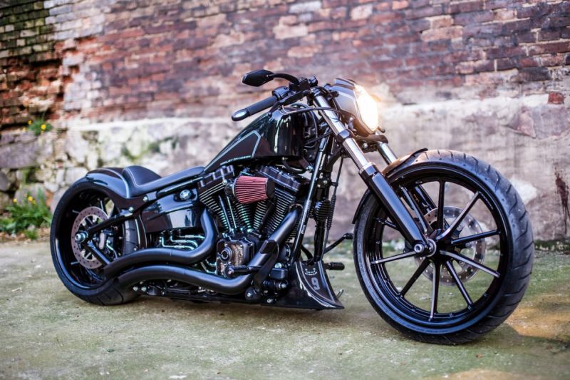 Harley-Davidson Softail Breakout ‘Darkliner’ by Nine Hills Motorcycles