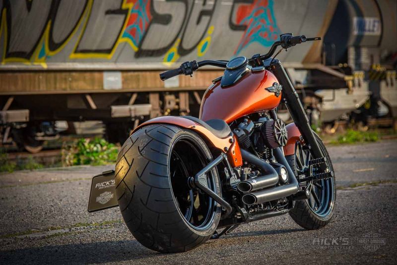 Street bob 240 store wide tire kit