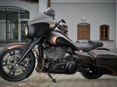Harley-Davidson Street Glide BLACKOUT BAGGER by killer custom 8