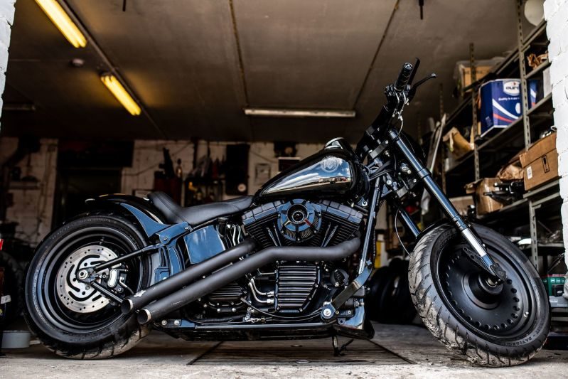 Harley-Davidson Softail Custom by RB Machine