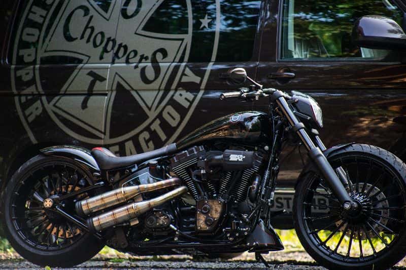 Harley-Davidson Softail Custom ‘Carrera H01’ by BTChoppers