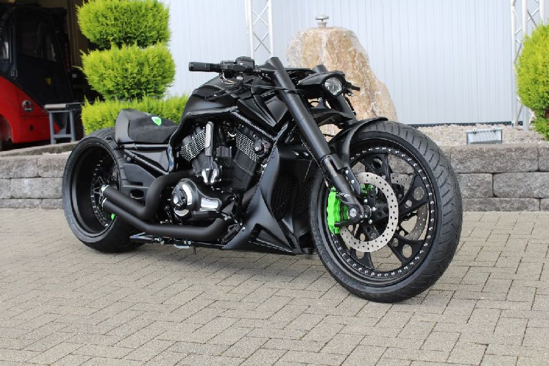 Harley Davidson V Rod “Midnight Express” by No Limit Custom