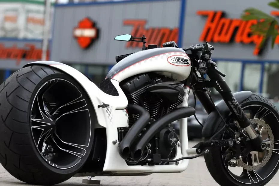 TB Frames Custombike 'Dragster RS' by Thunderbike