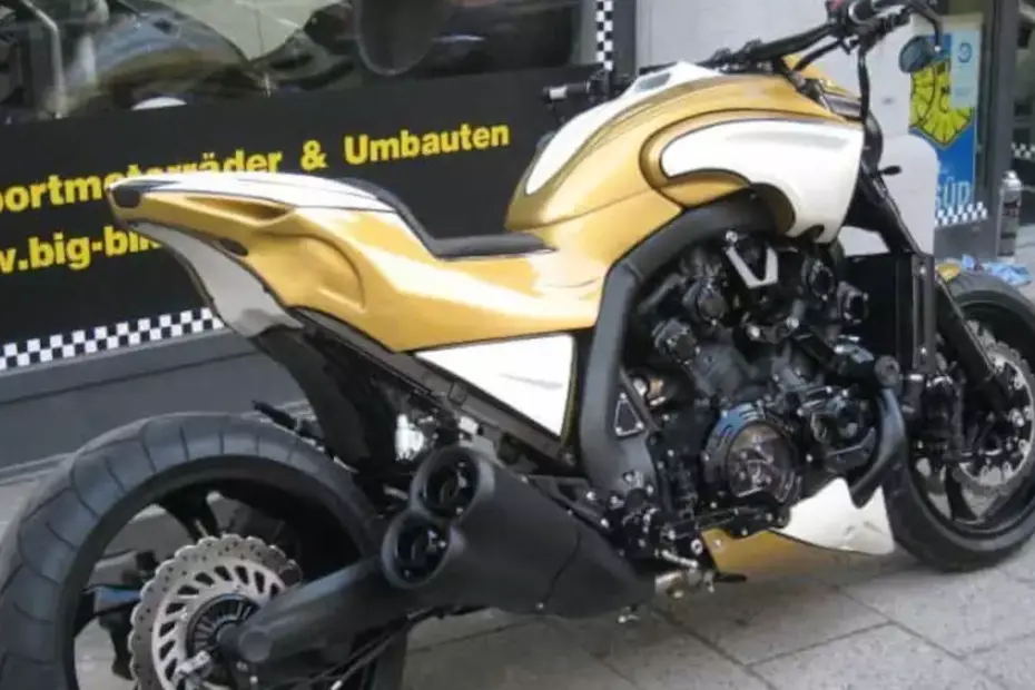 Yamaha VMax Custom ‘Tobi’ by Big Bike Custom