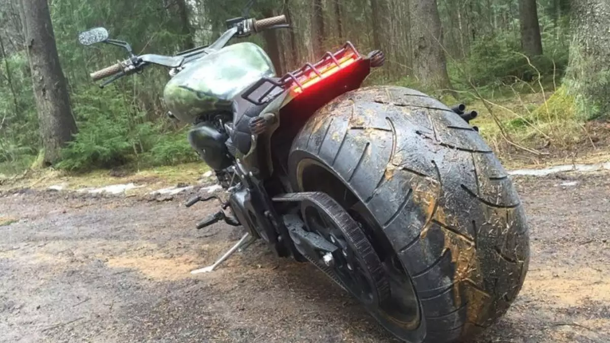 Yamaha Warrior Military Bike ‘Achtung Panzer’ by Burmeisters