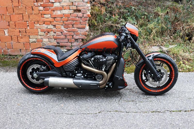 Harley Davidson FXDR 114 2019 by Cult-Werk