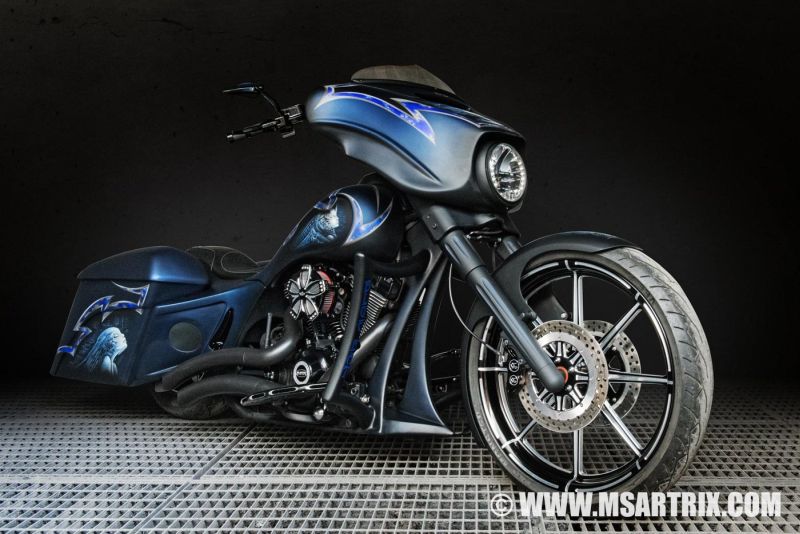 Harley Davidson Bagger Street Glide “Blue Bat” by MS Artrix