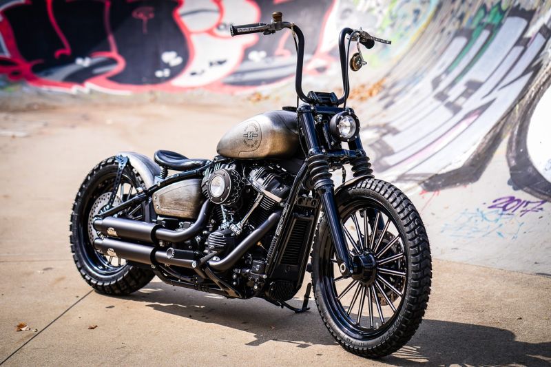 ▷ Harley Davidson Softail Ape Hanger Cross Bob by Thunderbike