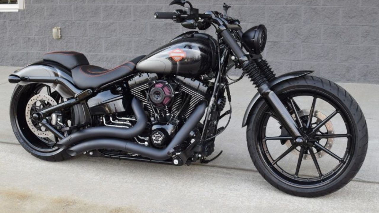 Wow Harley Davidson Breakout Black Ops By The Bike Exchange