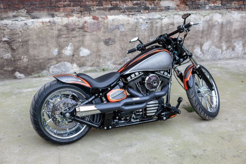 Harley Softail Bike Breakout ‘Californication’ by Nine Hills Motorcycles