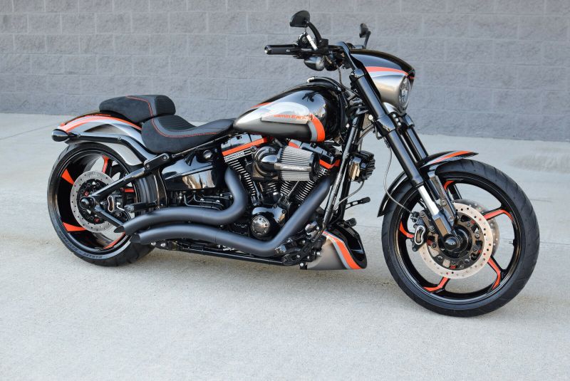 Harley Davidson CVO FXSE Breakout ‘Screamin Eagle’ by The Bike Exchange