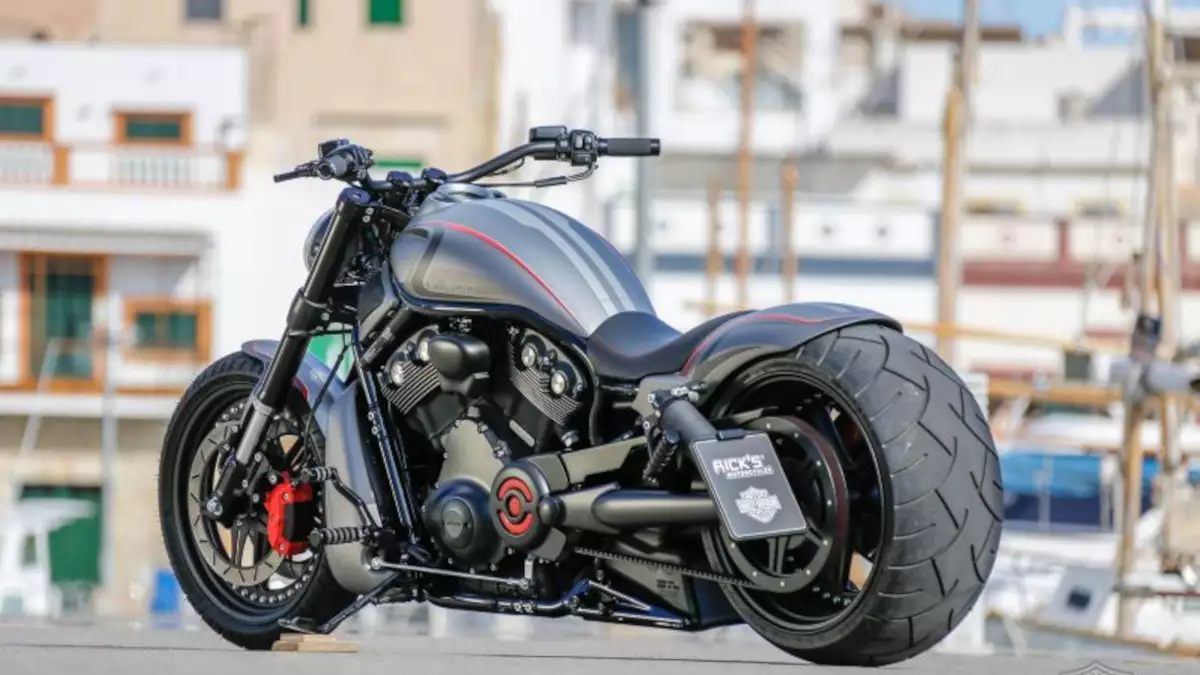 Harley Davidson V Rod Fat Ass 'Edition 1' by Rick's Motorcycles