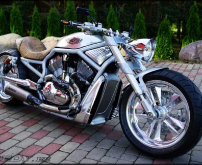 Harley-Davidson VRSCA V-Rod muscle Leather by Fredy motorcycles 01